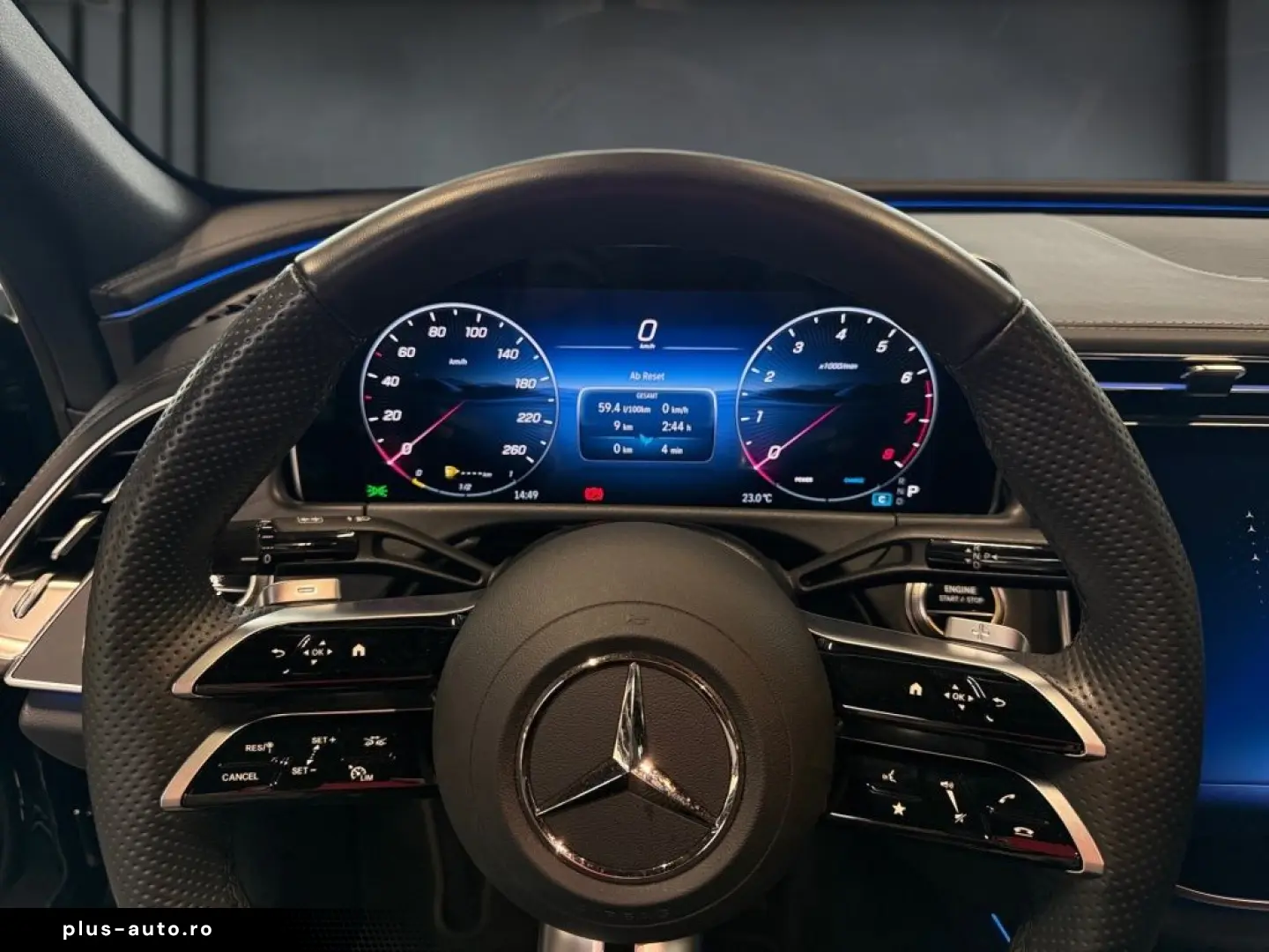 MERCEDES-BENZ E 200 AMG Night  LED AMBIENTE DISTRONI&hellip;