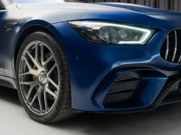 MERCEDES AMG GT 534MATIC