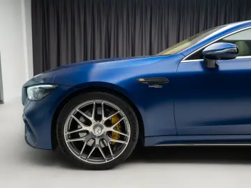 MERCEDES AMG GT 534MATIC