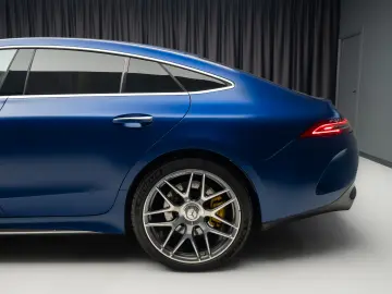 MERCEDES AMG GT 534MATIC