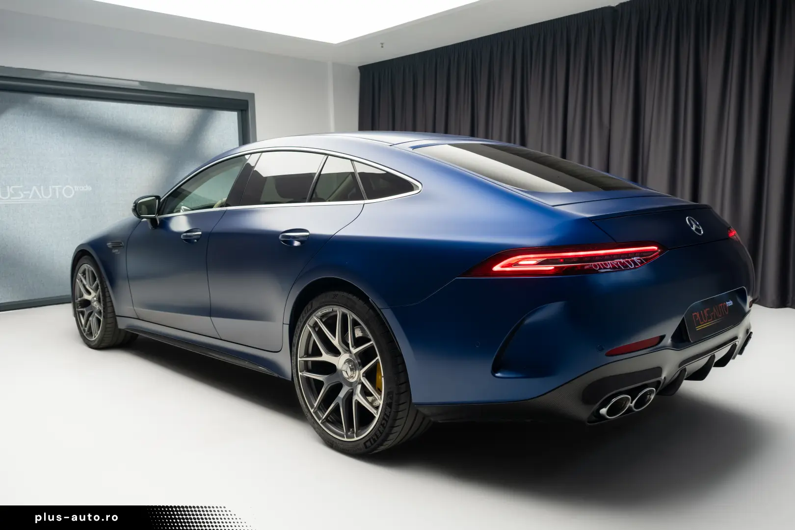 MERCEDES AMG GT 534MATIC