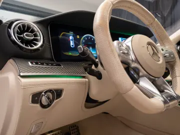 MERCEDES AMG GT 534MATIC