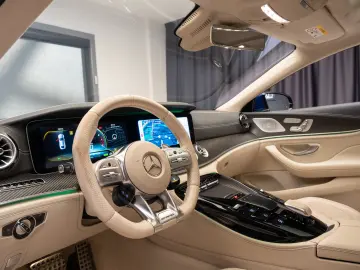 MERCEDES AMG GT 534MATIC