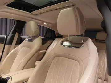 MERCEDES AMG GT 534MATIC