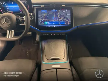 MERCEDES-BENZ E 200 AMG Advanced  NIGHT DIGI DISTRONIC 360