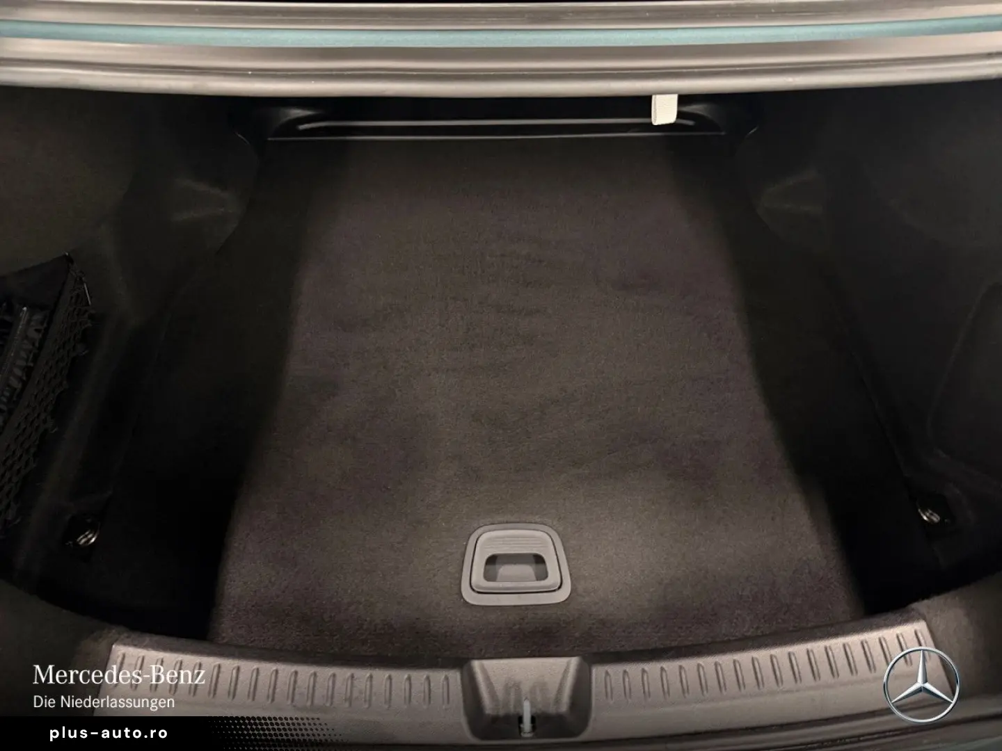 MERCEDES-BENZ E 200 AMG Advanced  NIGHT DIGI DISTRONIC 360