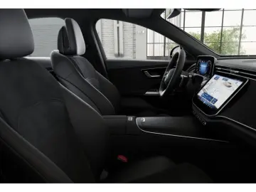 MERCEDES-BENZ E 200 AMG AMBIENTE DISTRO NIGHTP. BURM&hellip;