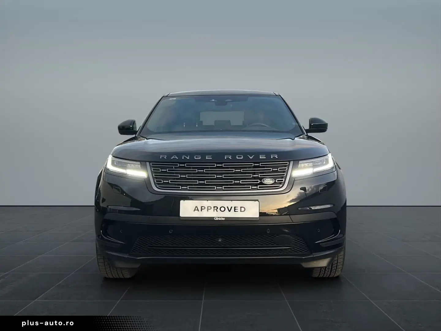Land Rover Range Rover Velar P400e S AHK Winter Pack