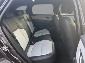 Land Rover Range Rover Velar P400e S AHK Winter Pack