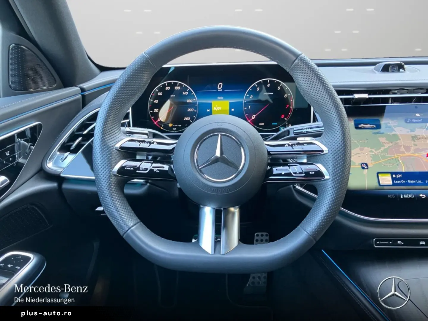 MERCEDES-BENZ E 200 AMG ADVANCED  SUPERSCREEN DIGI-LIGHT 360