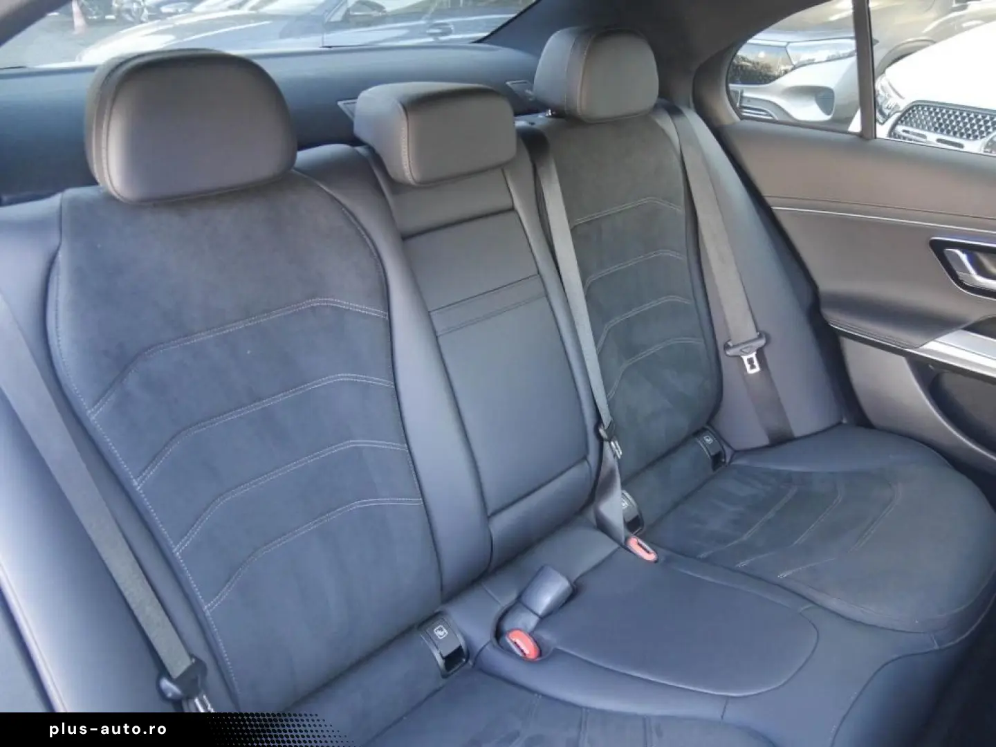 MERCEDES-BENZ E 300 e AMG-Sport 360 DIGITAL Distr Ke&hellip;