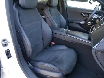 MERCEDES-BENZ E 300 e AMG-Sport 360 DIGITAL Distr Ke&hellip;