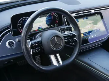 MERCEDES-BENZ E 300 e AMG-Sport 360 DIGITAL Distr Ke&hellip;