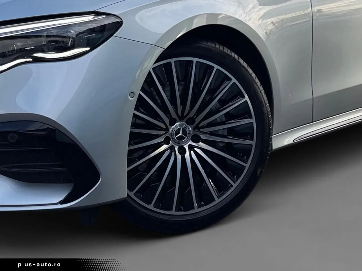 MERCEDES-BENZ E 200 AMG Premium Night Burmester Memo&hellip;