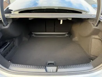 MERCEDES-BENZ E 200 AMG Premium Night Burmester Memo&hellip;