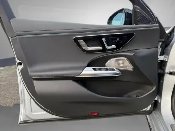 MERCEDES-BENZ E 200 AMG Premium Night Burmester Memo&hellip;