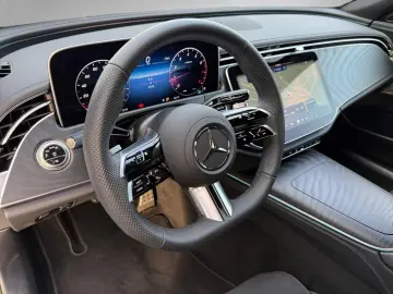 MERCEDES-BENZ E 200 AMG Premium Night Burmester Memo&hellip;