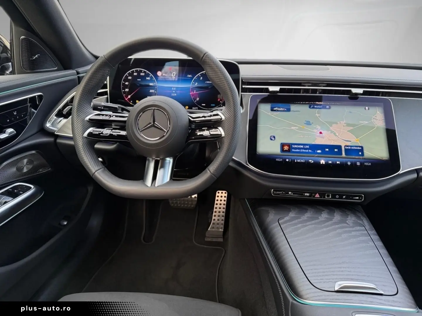 MERCEDES-BENZ E 200 AMG Premium Night Burmester Memo&hellip;