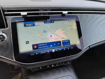 MERCEDES-BENZ E 200 AMG Premium Night Burmester Memo&hellip;