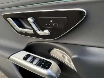 MERCEDES-BENZ E 200 AMG Premium Night Burmester Memo&hellip;