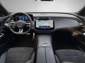 MERCEDES-BENZ E 200 AMG Premium Night Burmester Memo&hellip;