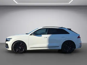 AUDI Q8 55 TFSI e quattro