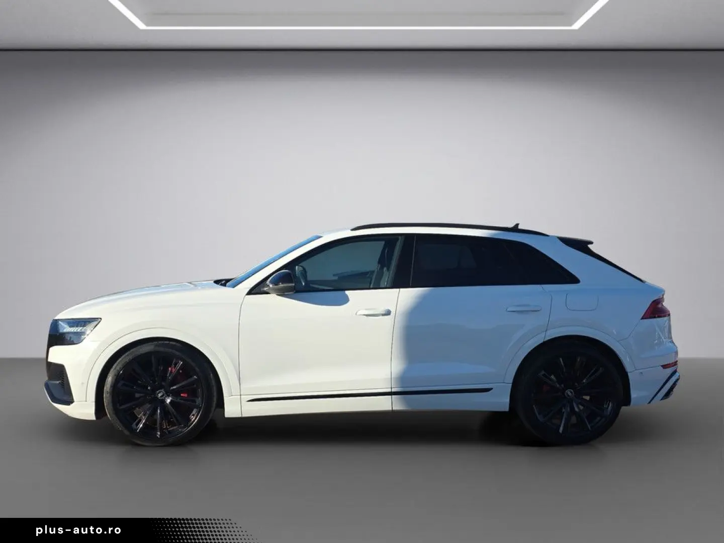 AUDI Q8 55 TFSI e quattro