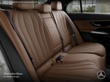 MERCEDES-BENZ E 200 AMG Advanced  NIGHT DIGITAL DISTR 360