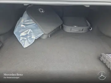 MERCEDES-BENZ E 300 e AMG ADVANCED  DC NIGHT 19  DIGI-LIGHT