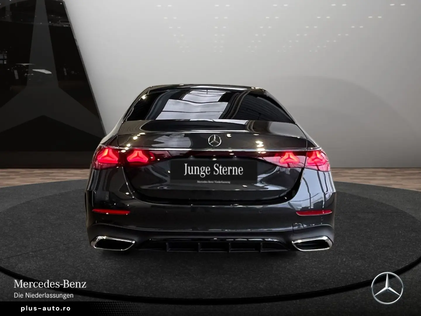 MERCEDES-BENZ E 200 AMG Adv.  PANO NIGHT Bur4D 20  360  DIGI