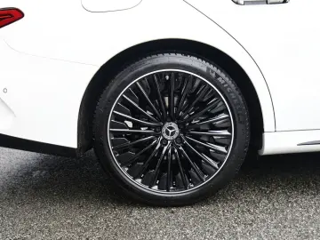 MERCEDES-BENZ E 200 AMG Sport Advanced Superscreen A&hellip;