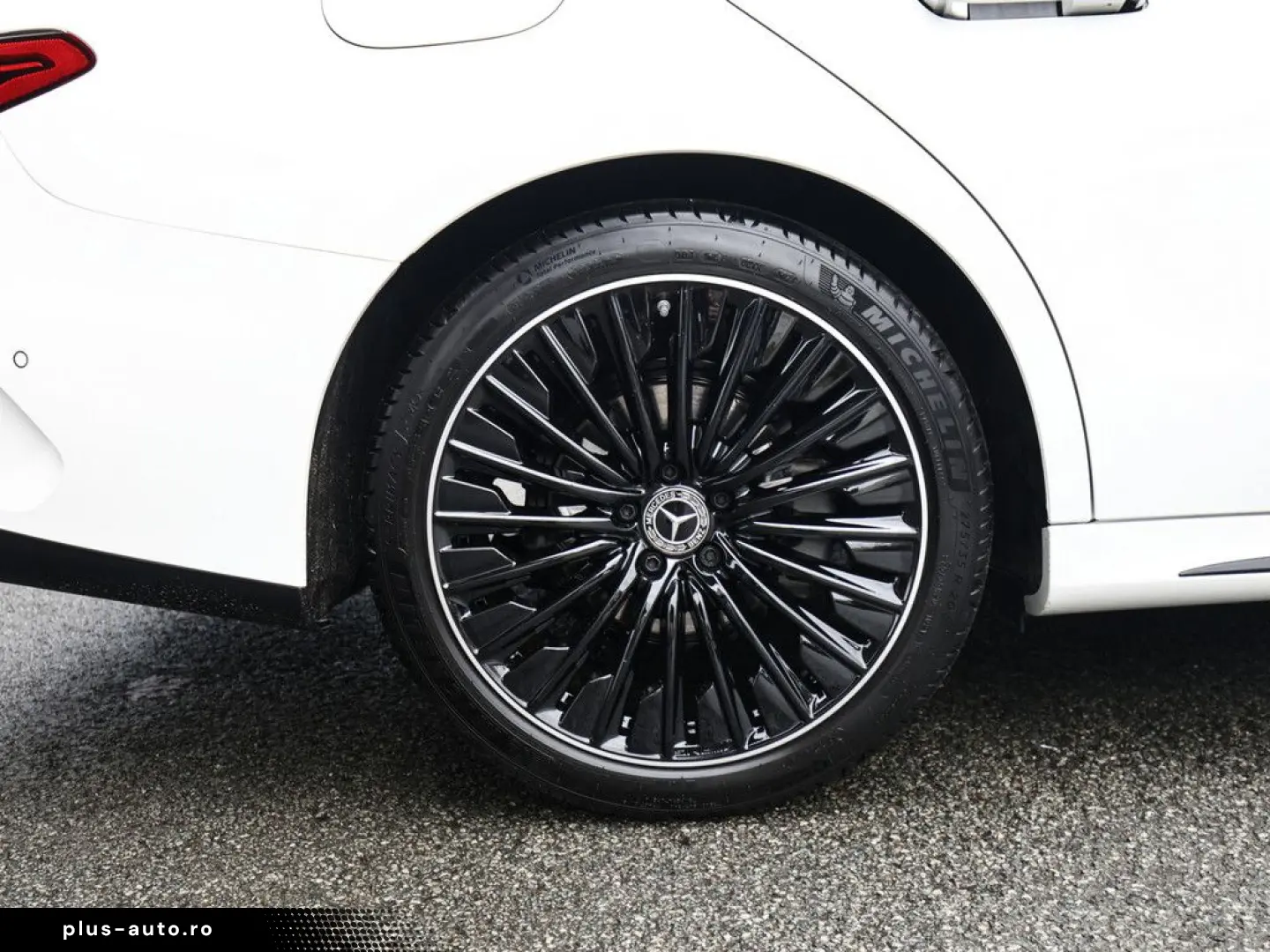 MERCEDES-BENZ E 200 AMG Sport Advanced Superscreen A&hellip;