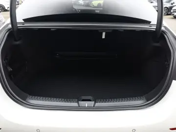 MERCEDES-BENZ E 200 AMG Sport Advanced Superscreen A&hellip;