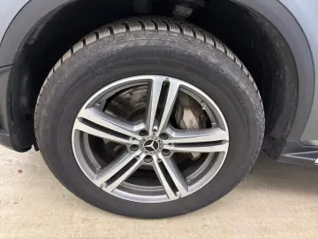 Mercedes-Benz GLC 300 AMG Line