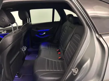 Mercedes-Benz GLC 300 AMG Line