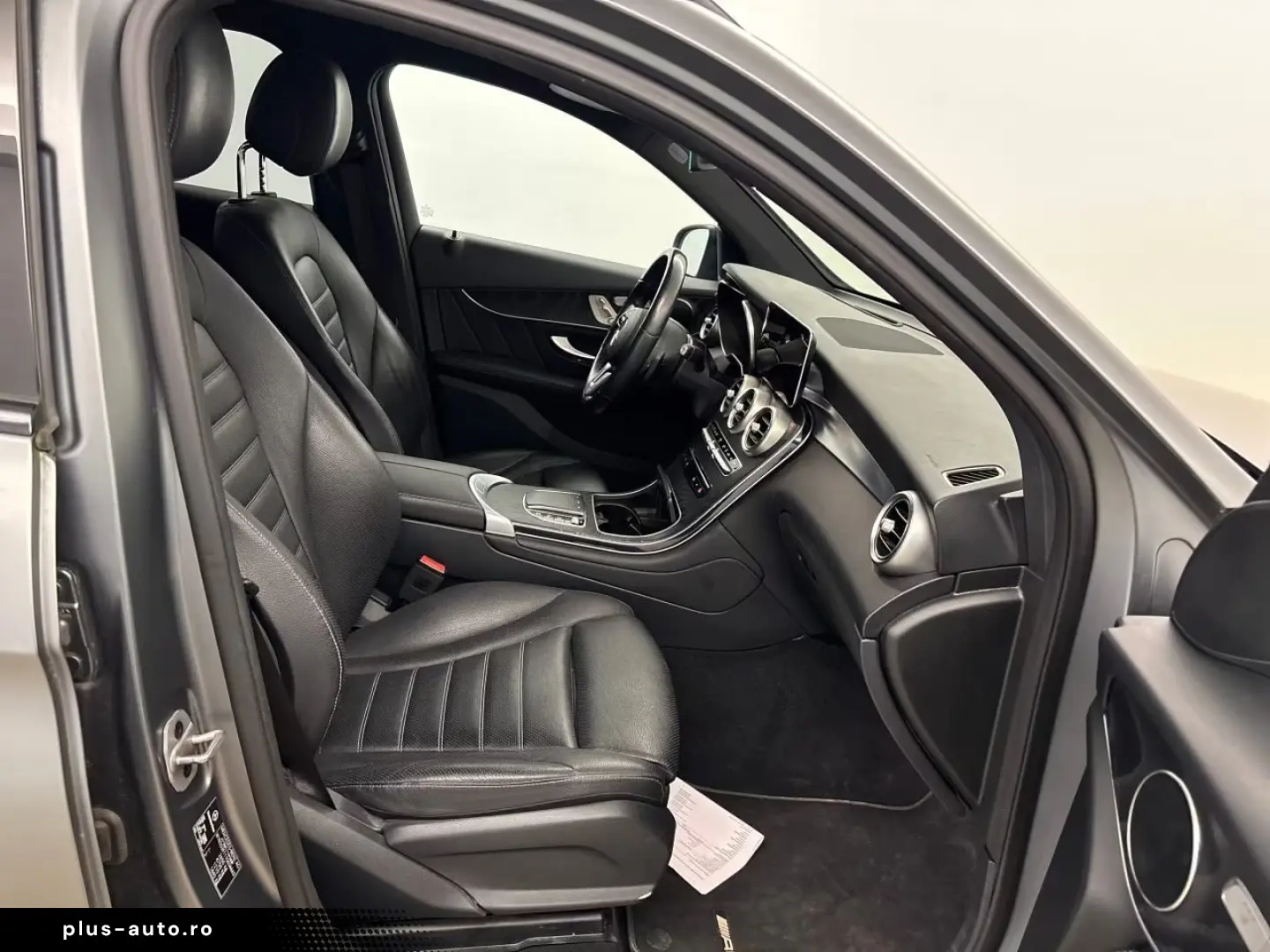 Mercedes-Benz GLC 300 AMG Line