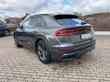AUDI Q8 S line 55 TFSIe qu. ACC B&O HDMATRIX HEAD LED