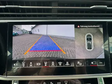 AUDI Q8 S line 55 TFSIe qu. ACC B&O HDMATRIX HEAD LED