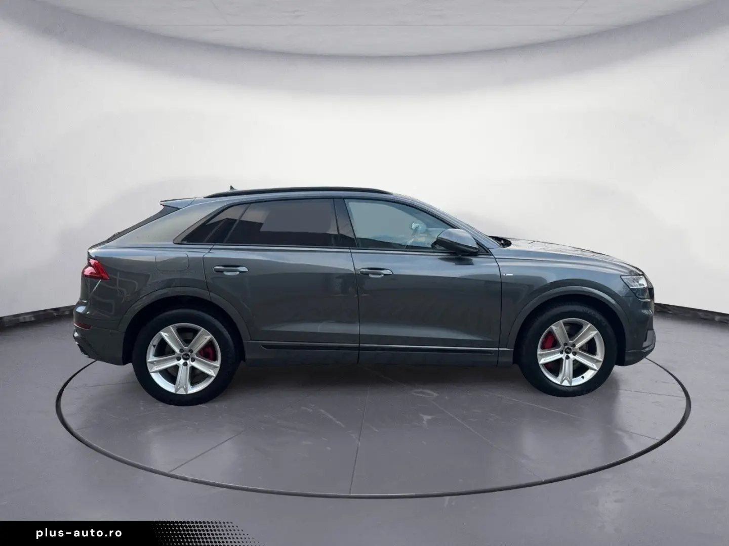 AUDI Q8 55 TFSIe quattro tiptronic S line  Parken HD