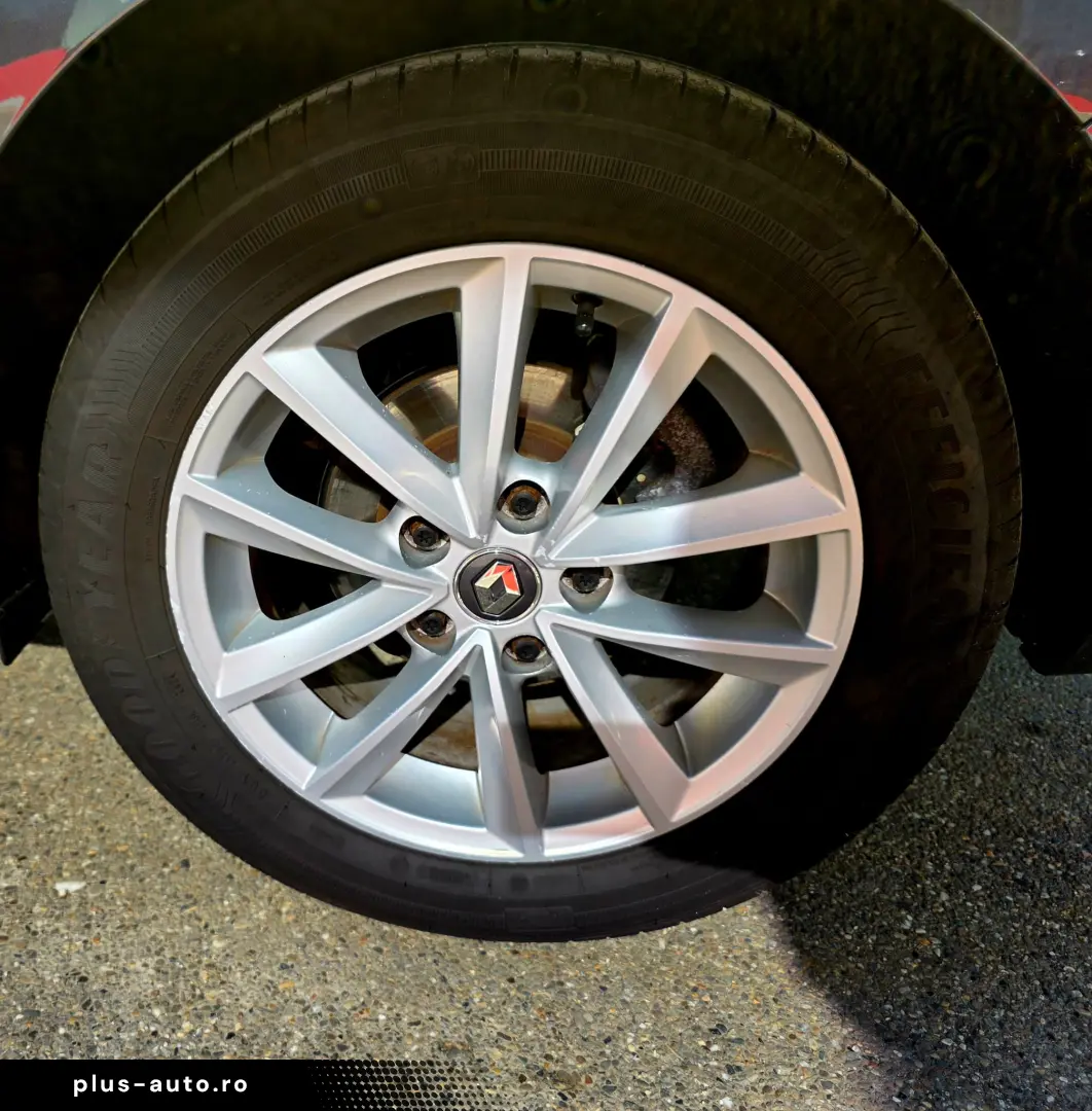 RENAULT MEGANE 1.3 TCe 116CP Zen