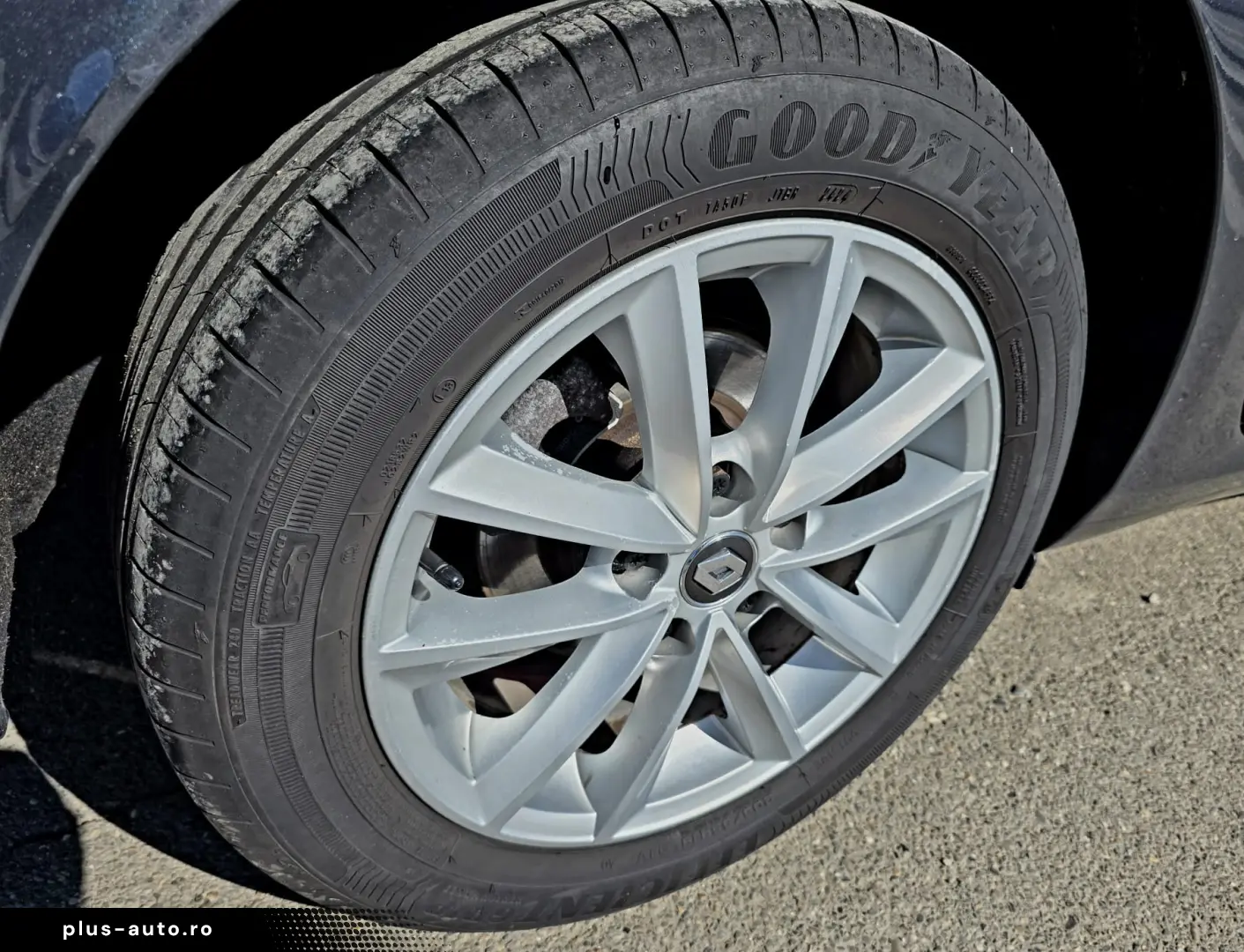 RENAULT MEGANE 1.3 TCe 116CP Zen