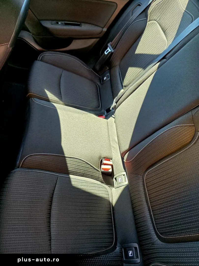 RENAULT MEGANE 1.3 TCe 116CP Zen