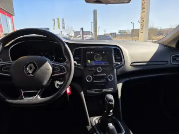 RENAULT MEGANE 1.3 TCe 116CP Zen