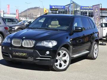 BMW X5M V8 4.8i xDRIVE 355CP