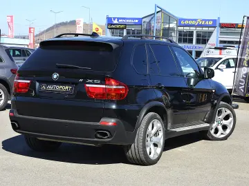 BMW X5M V8 4.8i xDRIVE 355CP