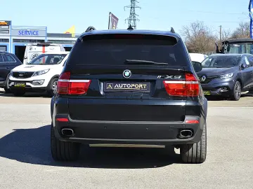 BMW X5M V8 4.8i xDRIVE 355CP
