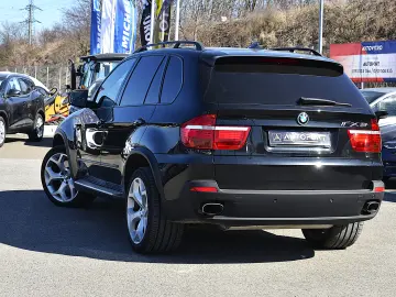 BMW X5M V8 4.8i xDRIVE 355CP