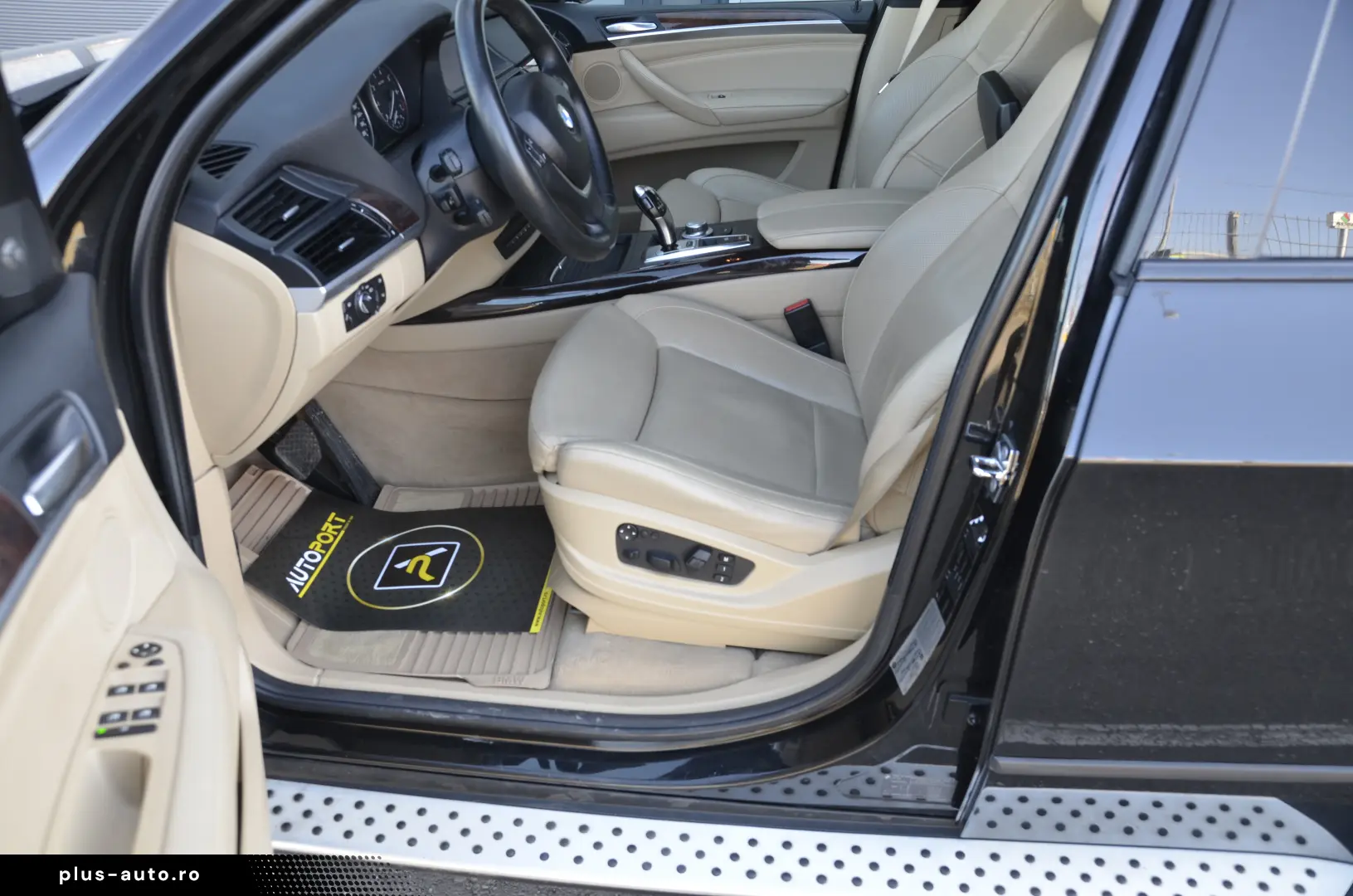 BMW X5M V8 4.8i xDRIVE 355CP