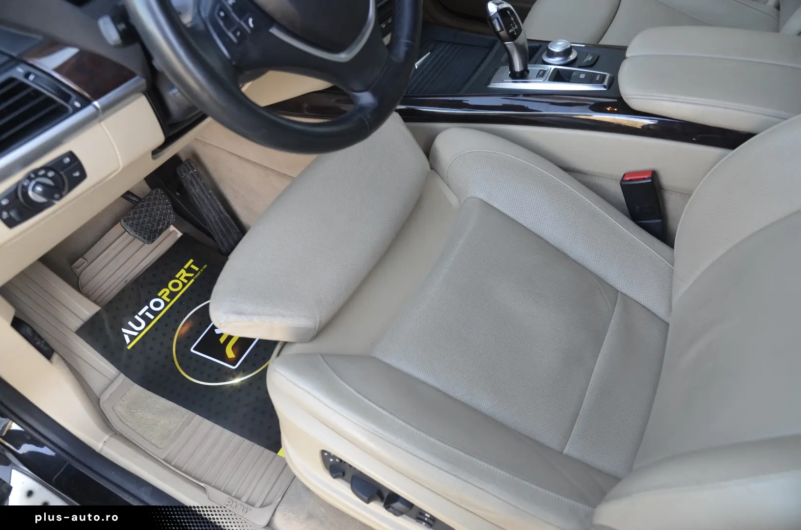 BMW X5M V8 4.8i xDRIVE 355CP