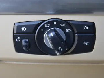 BMW X5M V8 4.8i xDRIVE 355CP